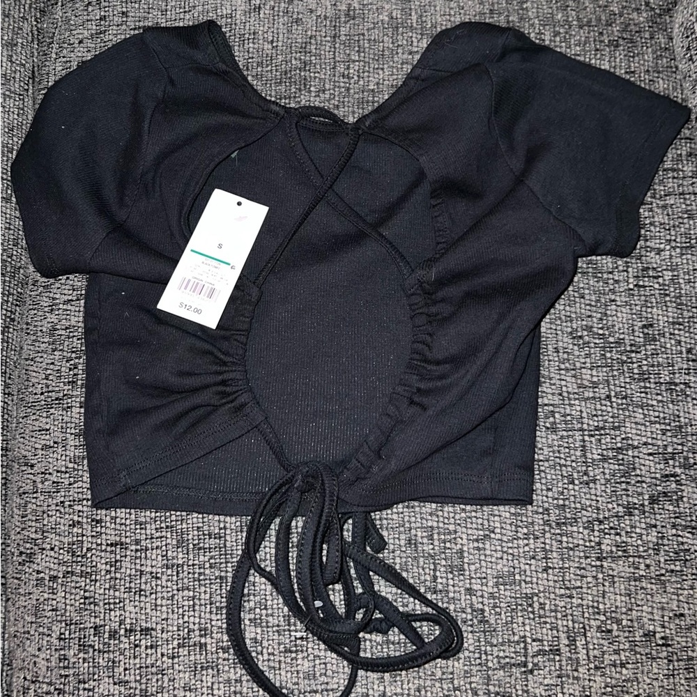 Target Top. - Picture 2 of 2